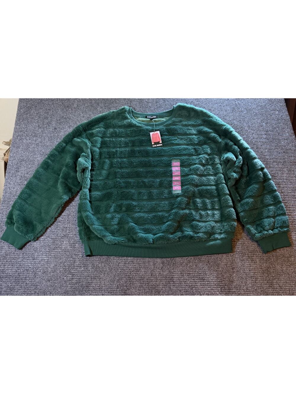 NWT Steve Madden Womens XXL Green Soft Fluffy Long Sleeve Pullover